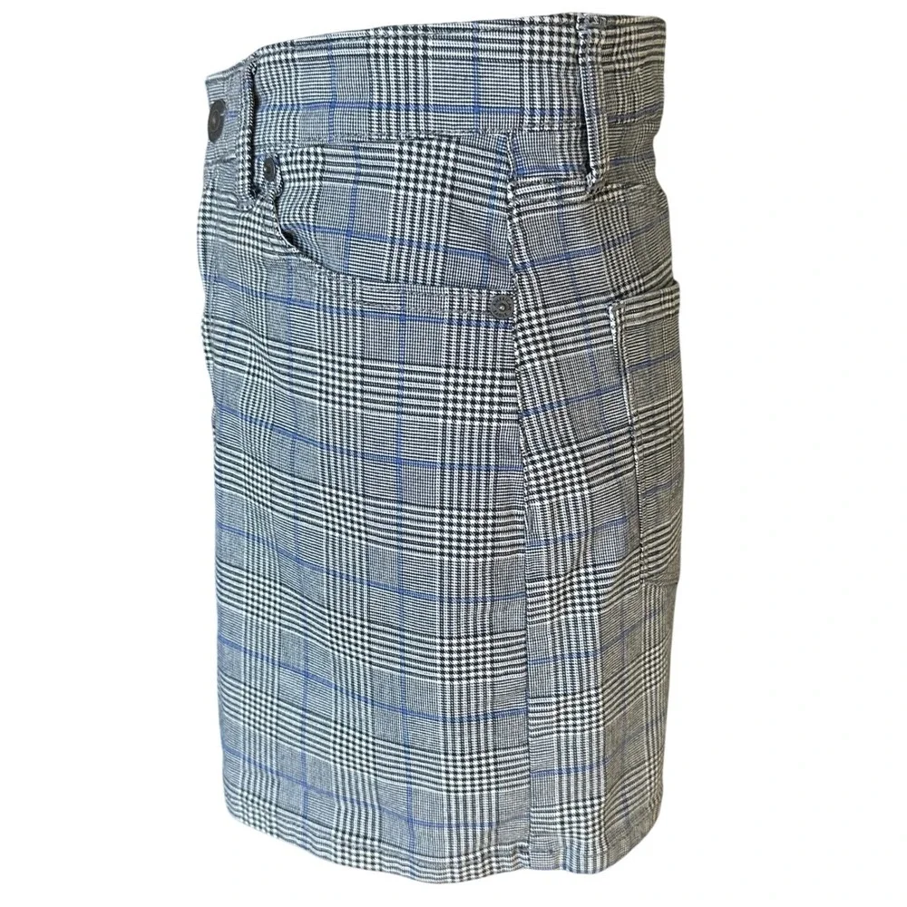American Eagle Outfitters plaid academic classic